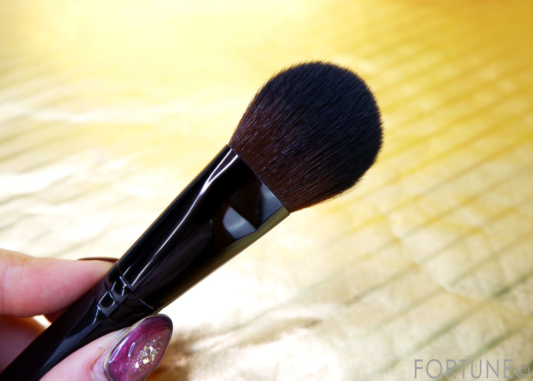 画像：ローラ メルシエ　「ペイント ザ タウン リュクス ブラシ コレクション」　2019クリスマスコフレ