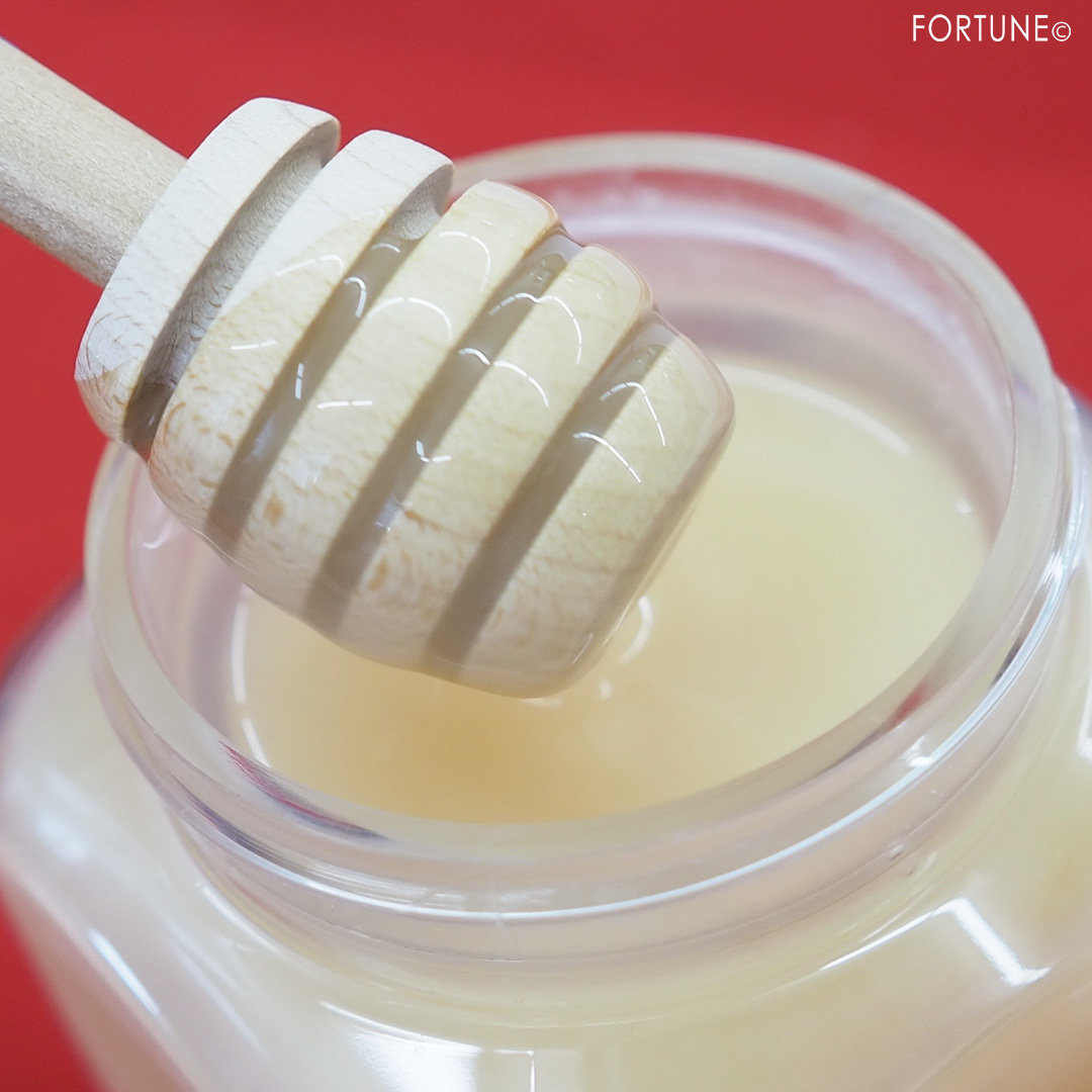 ローラメルシエ「リュクス アルティム アンバーバニラ リュクス ボディ コレクション」