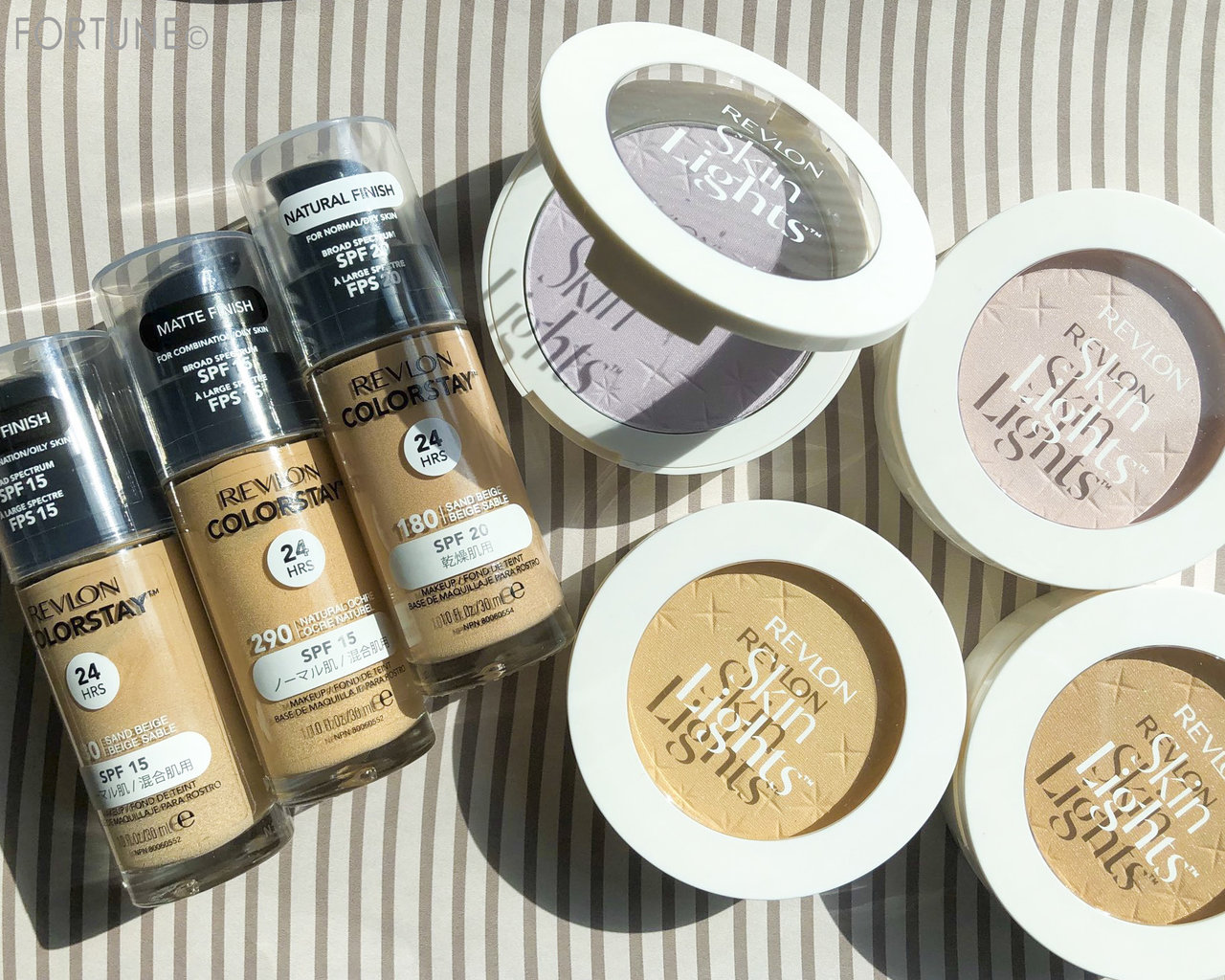 画像：「レブロン スキンライト プレスト パウダー N」「レブロン カラーステイ メイクアップ N／ND」2019リニューアル