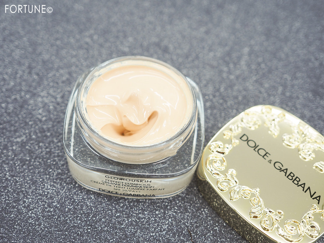 ドルチェ＆ガッバーナ「グロリアスキン パーフェクトルミナス クリーミーファンデーション」