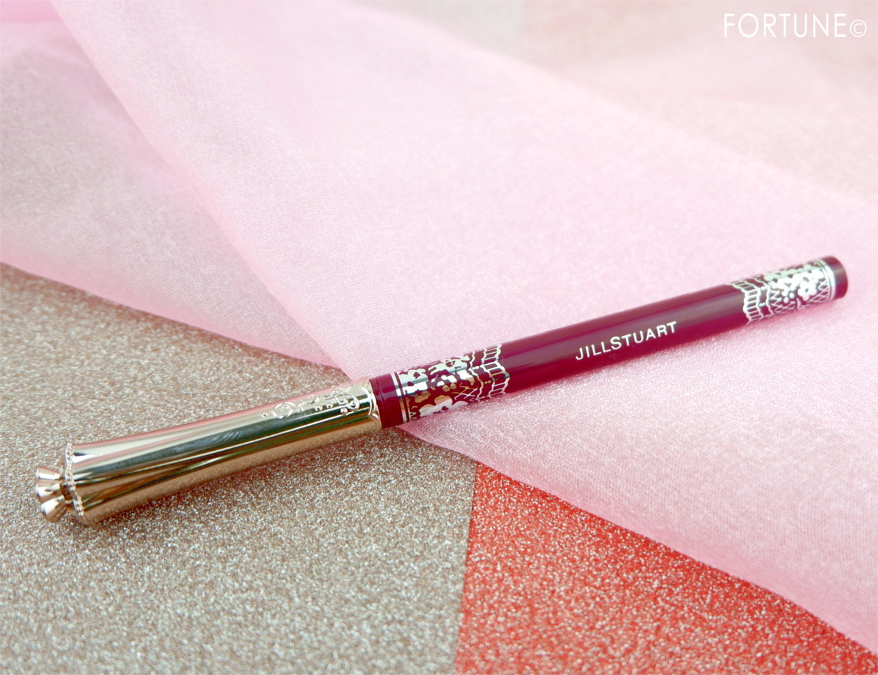 ジルスチュアート2019クリスマスコフレ「ロイヤル＆アーバンプリンセス コレクション」ハーフェイヴァリット ジェルアイライナー