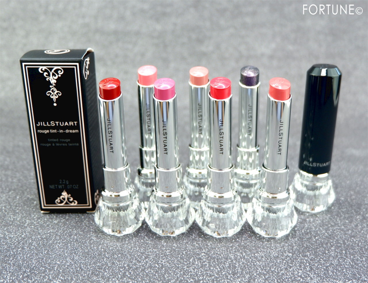 ジルスチュアート＜My black dress＞2019冬新作コスメ「ルージュ ティントインドリーム」