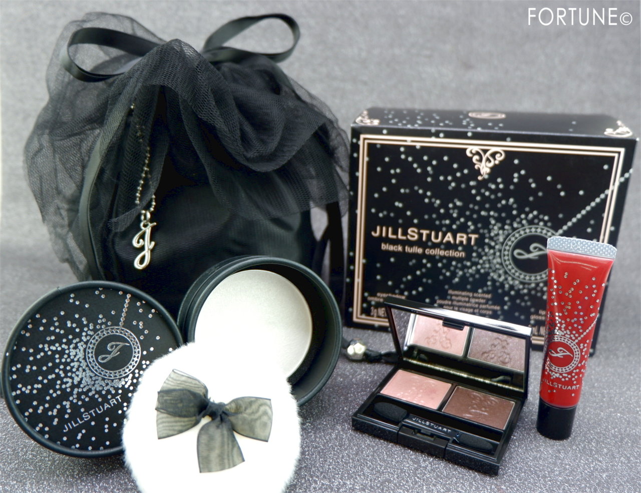 ジルスチュアート＜My black dress＞2019クリスマスコフレ「ブラックチュール コレクション」