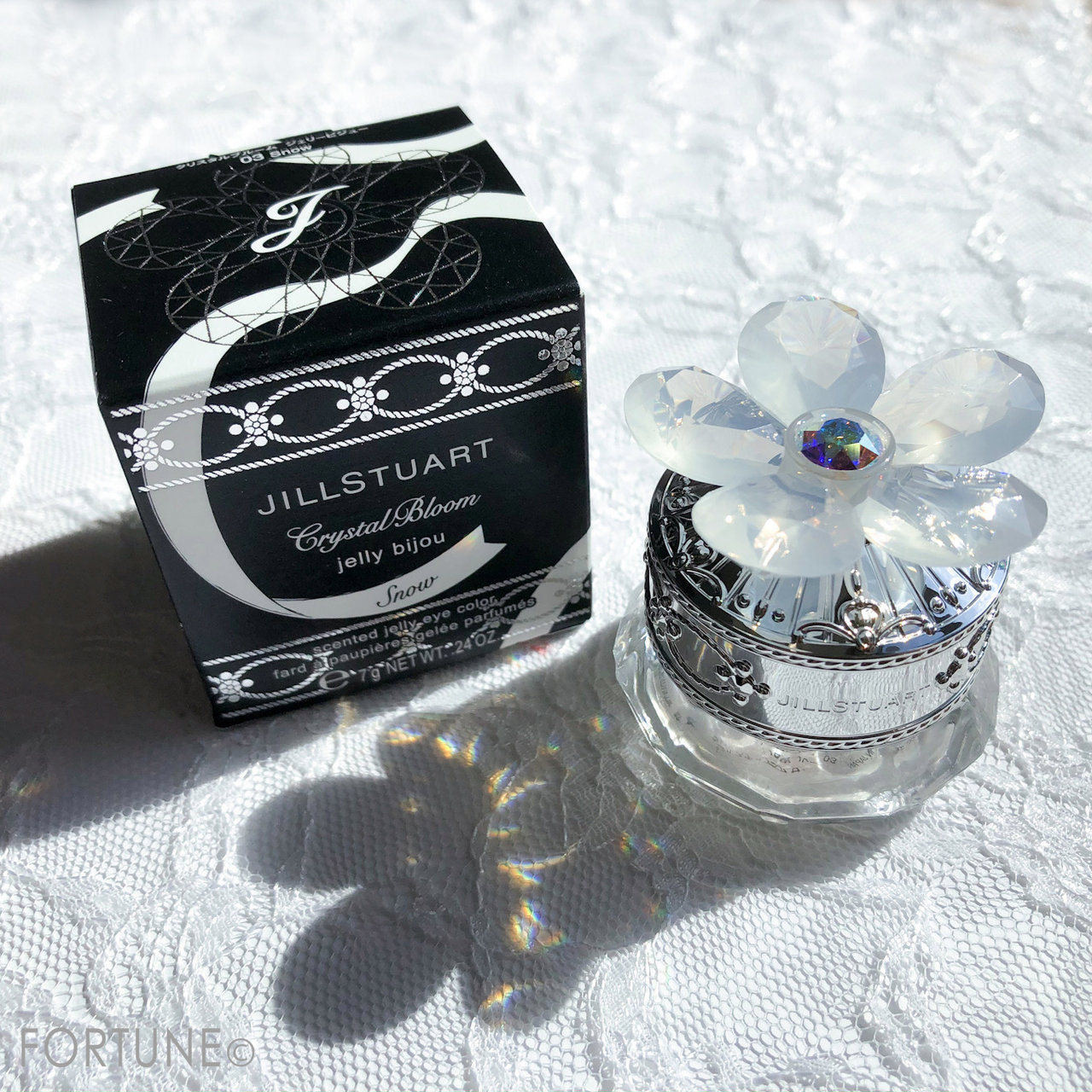 画像：ジルスチュアート「クリスタルブルーム ジェリービジュー」10月(03 Snow)