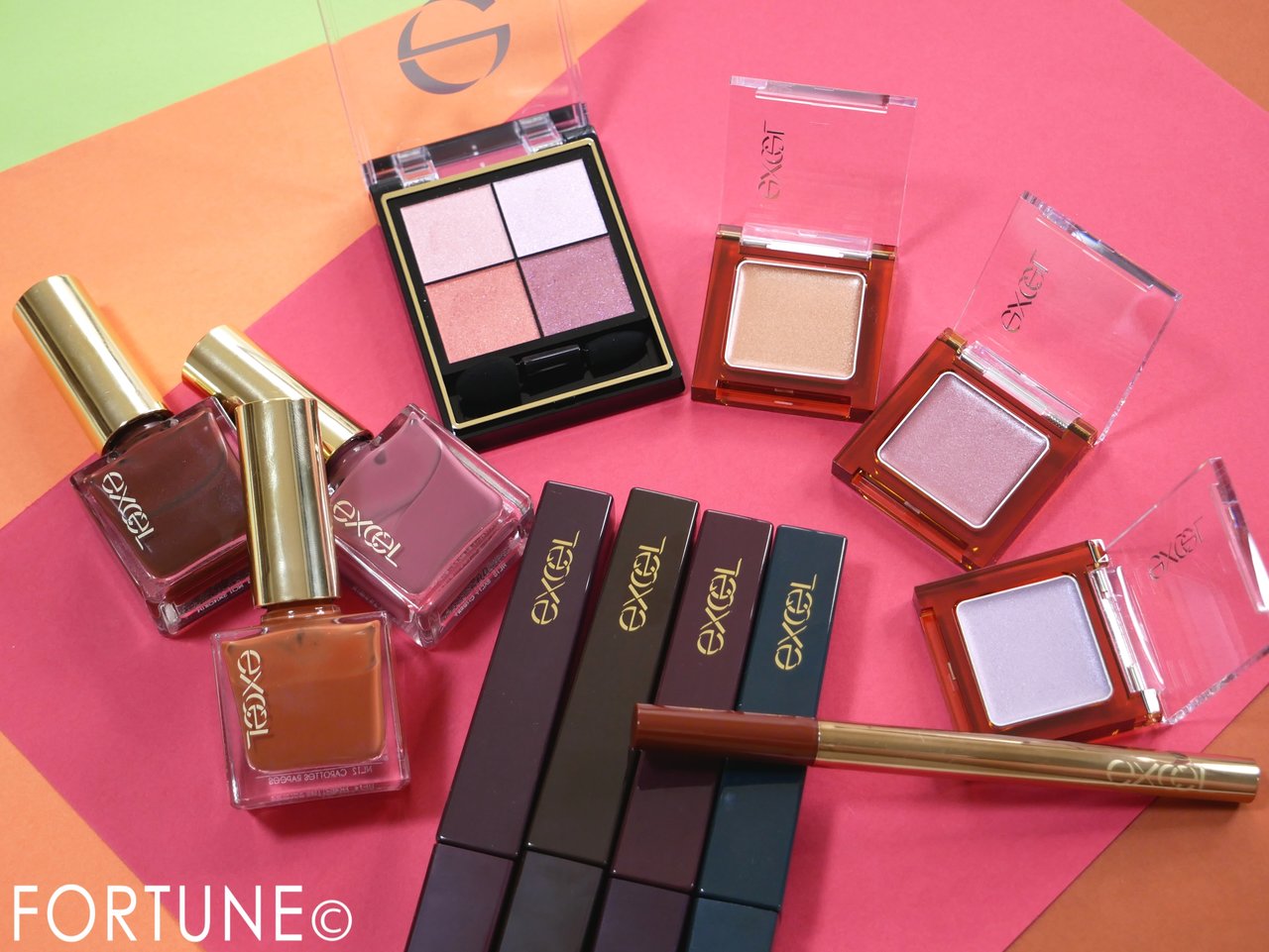 エクセル excel 2019秋新作　ロング&カラードラッシュ　ネイルポリッシュN　スキニーリッチライナー テラコッタ　カラーマスカラ　イルミクチュールシャドウ　アイシャドウ　リアルクローズシャドウ　アイシャドウパレット　