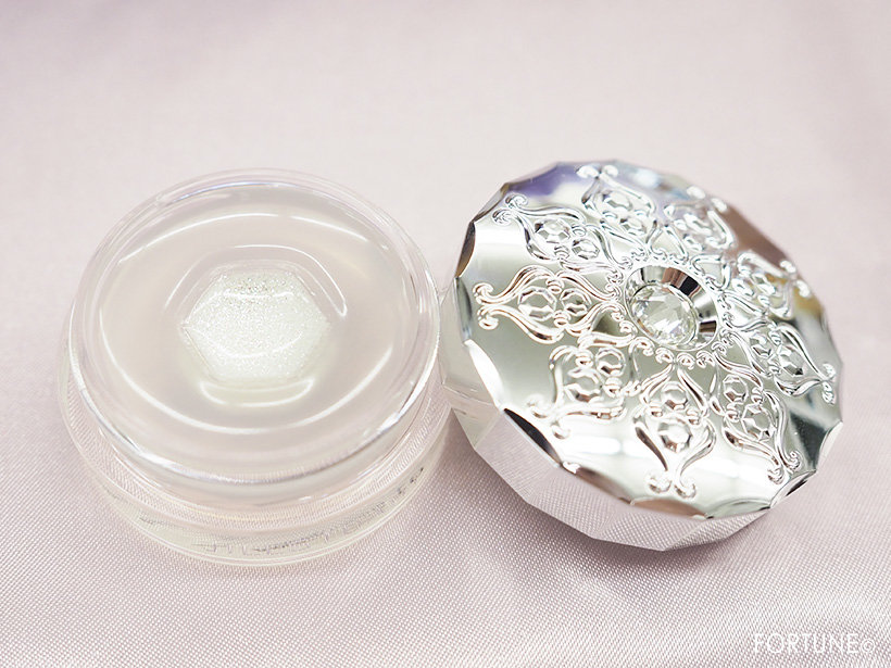 ジルスチュアート 2019冬新作コスメ「ダイヤモンド グレイズ リップバーム」