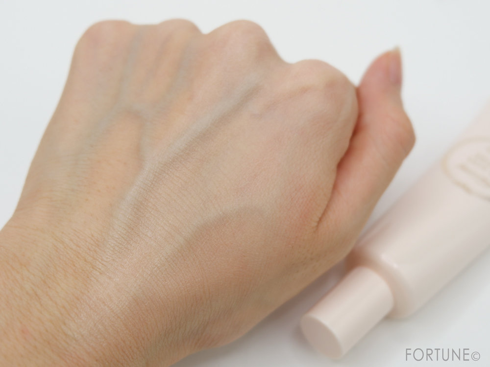 パラドゥ ブライトベースUV