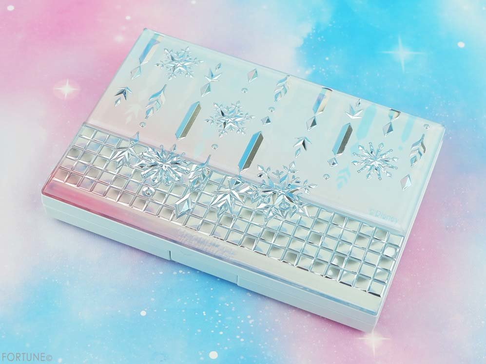 画像：資生堂「アナと雪の女王２」限定デザイン商品　マキアージュ「ドラマティックパウダリー＆コンパクトケース 限定デザインセット F2」
