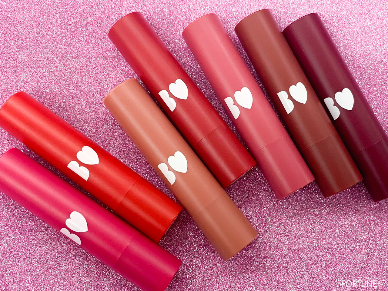 画像：吉田朱里プロデュース B IDOL（ビー アイドル）つやぷるリップ／アカリップ