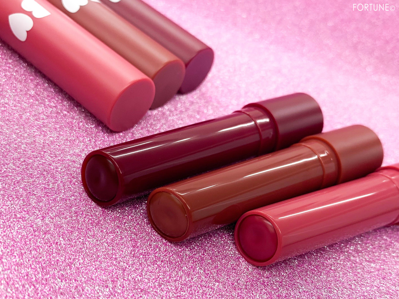 画像：吉田朱里プロデュース B IDOL（ビー アイドル）つやぷるリップ／アカリップ