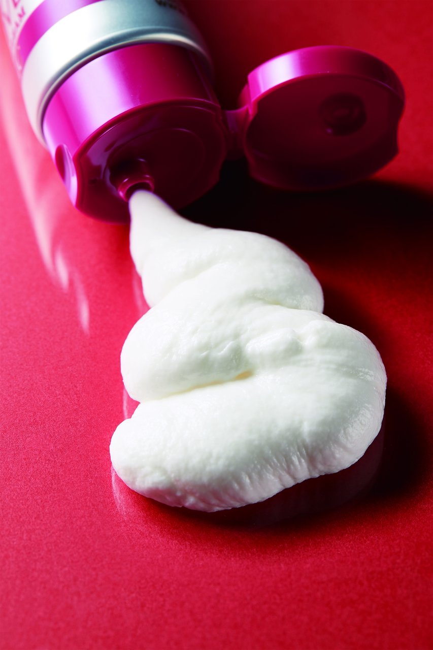 DHC オリーブ ホイップ ハンドクリーム[シンデレラ]​