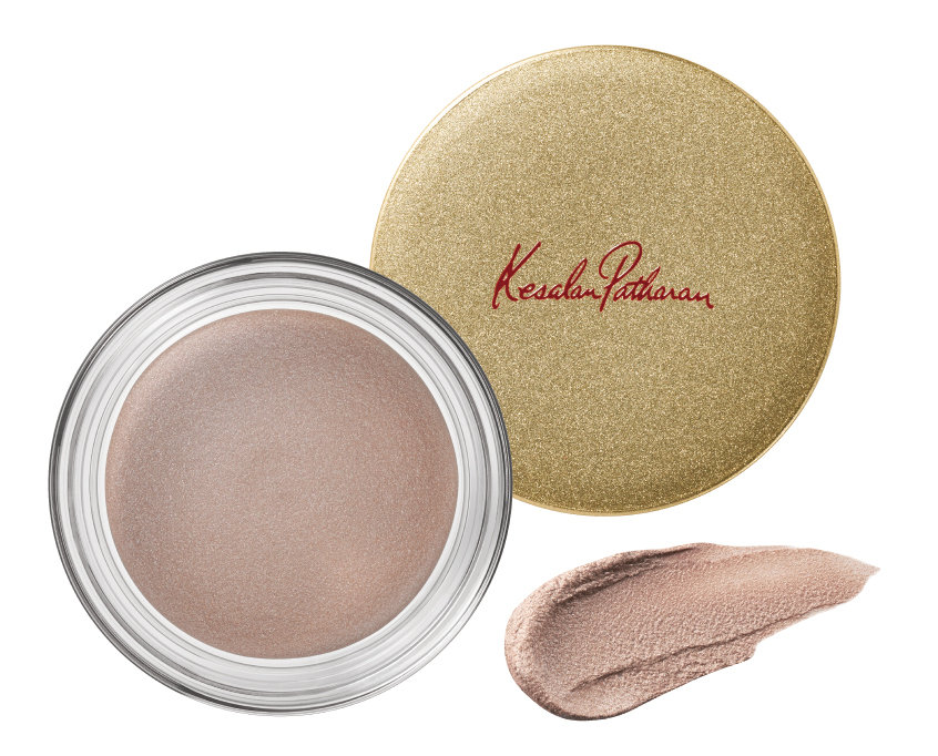 画像：ケサランパサラン グロウアイカラー「BE01 グレージュ」