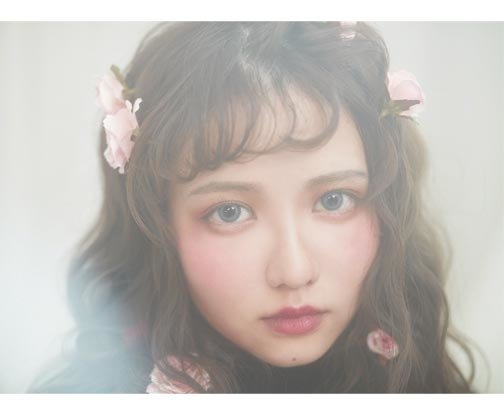 魔女コスメ　佐藤ノア　