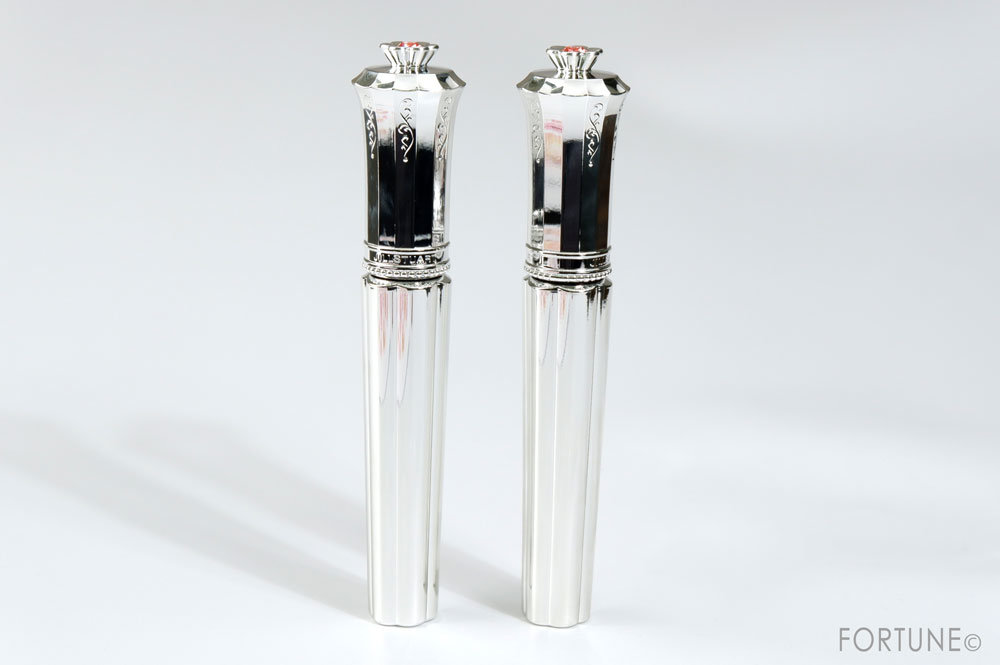 ジルスチュアート ブルーミングブロッサム カールラッシュマスカラ ブリリアントブルーム