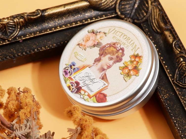 画像：BEAUTY COTTAGE（ビューティーコテージ）「ビクトリアン ロマンス メモリー オブ ラブ ソリッド パフューム」