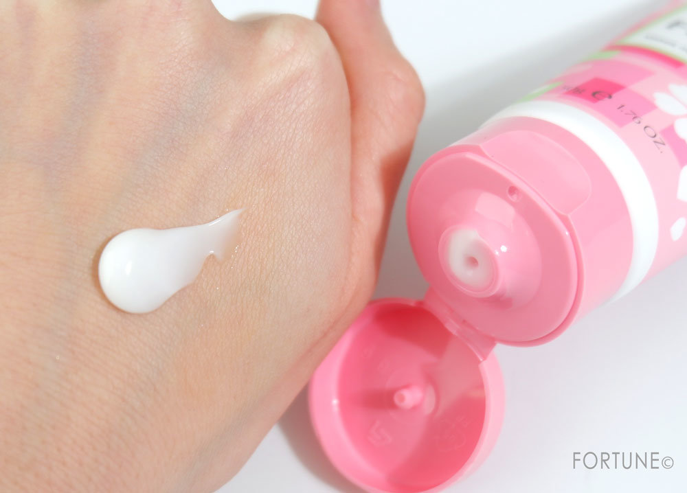 フィアンセ ハンドクリーム さくらの香り