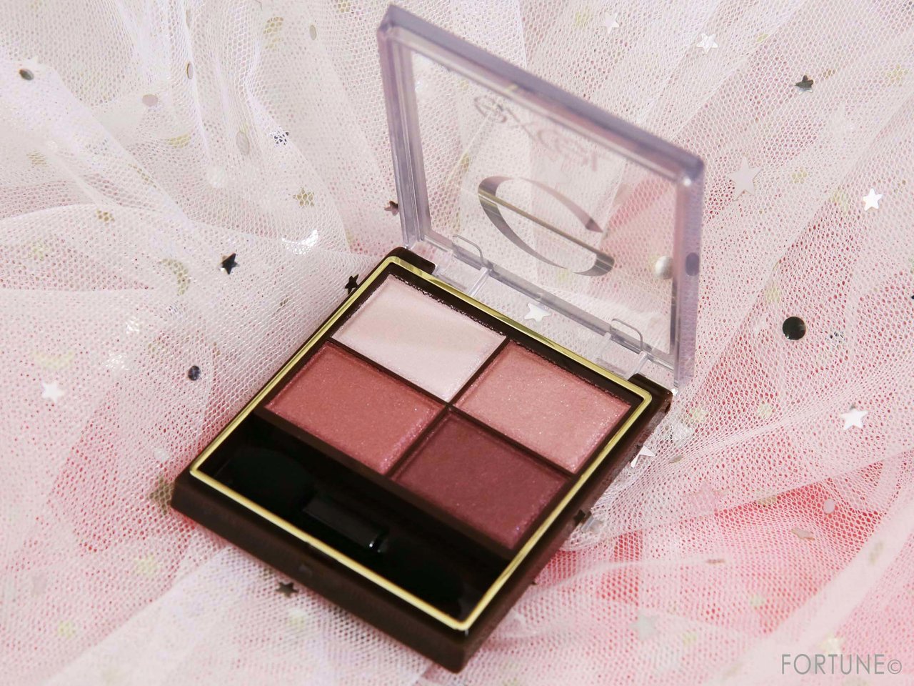 画像：エクセル「スキニーリッチシャドウ」SR10 ピオニーブラウン