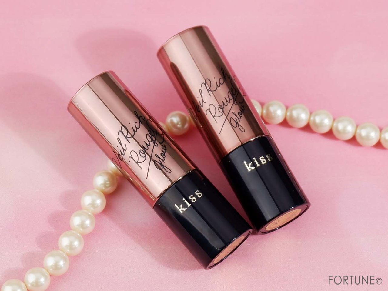 画像：kiss（キス）「キス ヴェールリッチルージュ グロウX」バレンタイン限定カラー