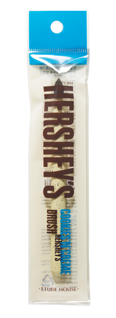 エチュードハウス「ハーシー アイシャドウブラシ クッキーアンドクリーム」