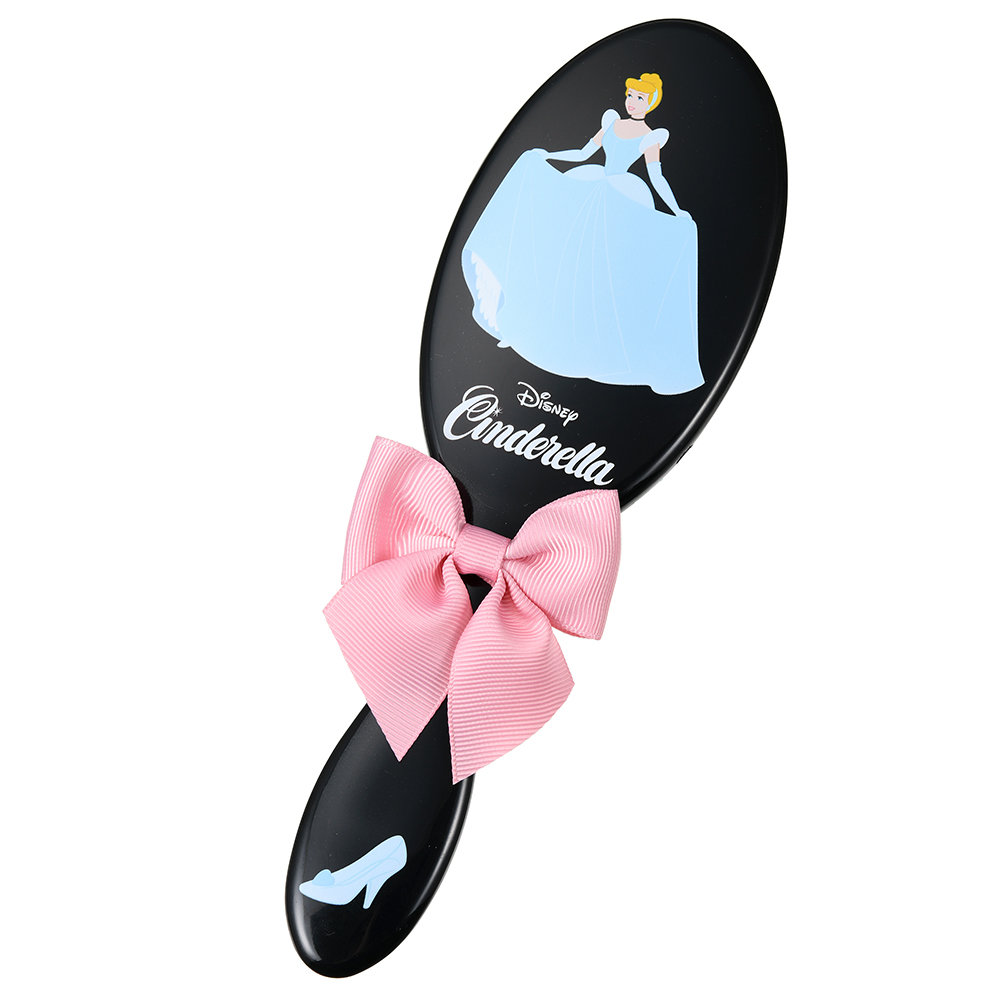 ディズニーストア 映画『シンデレラ』公開70周年記念グッズ「ヘアブラシ」