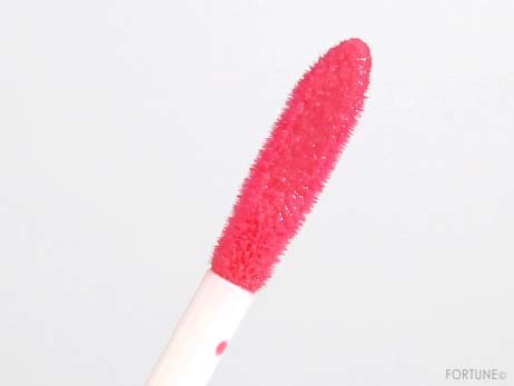 画像：kiss（キス）「ブルーミングオイルグロス」限定色