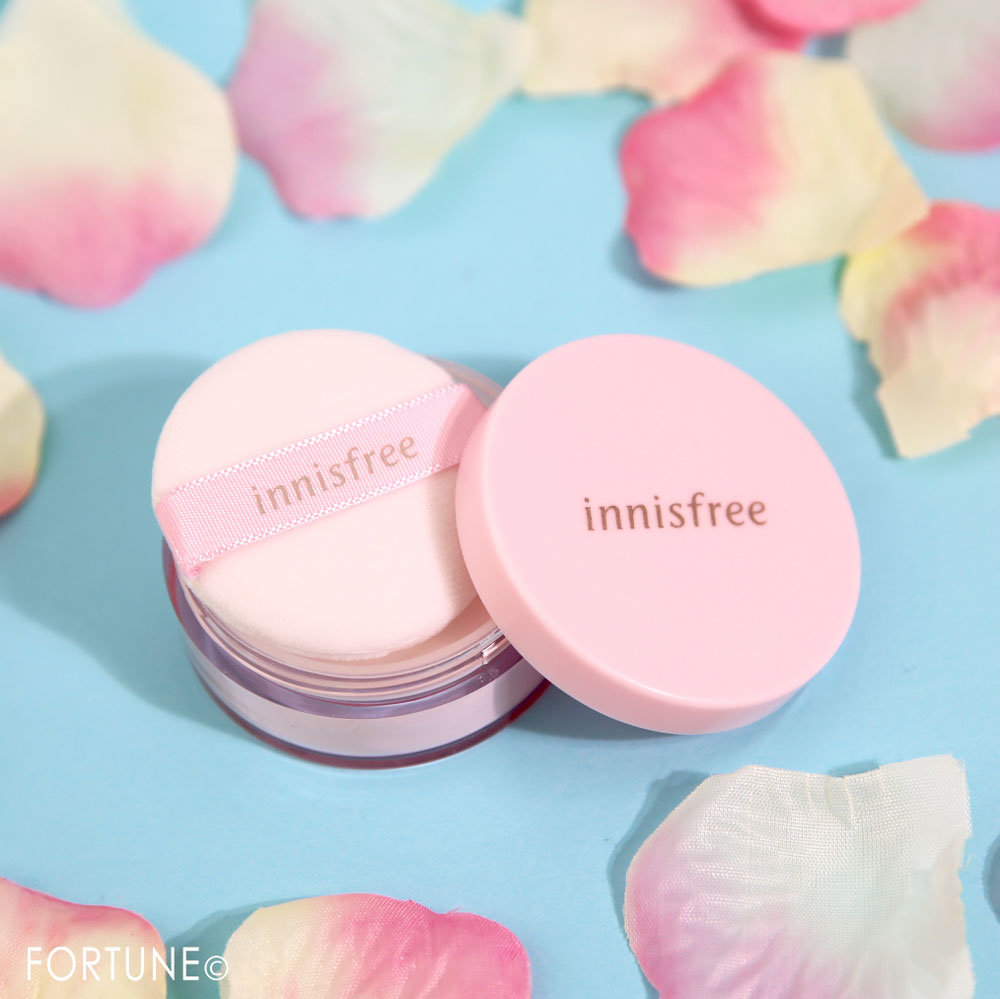 画像：イニスフリー/チェリーブロッサム ノーセバム ミネラルパウダー 2020 Jeju Color Picker