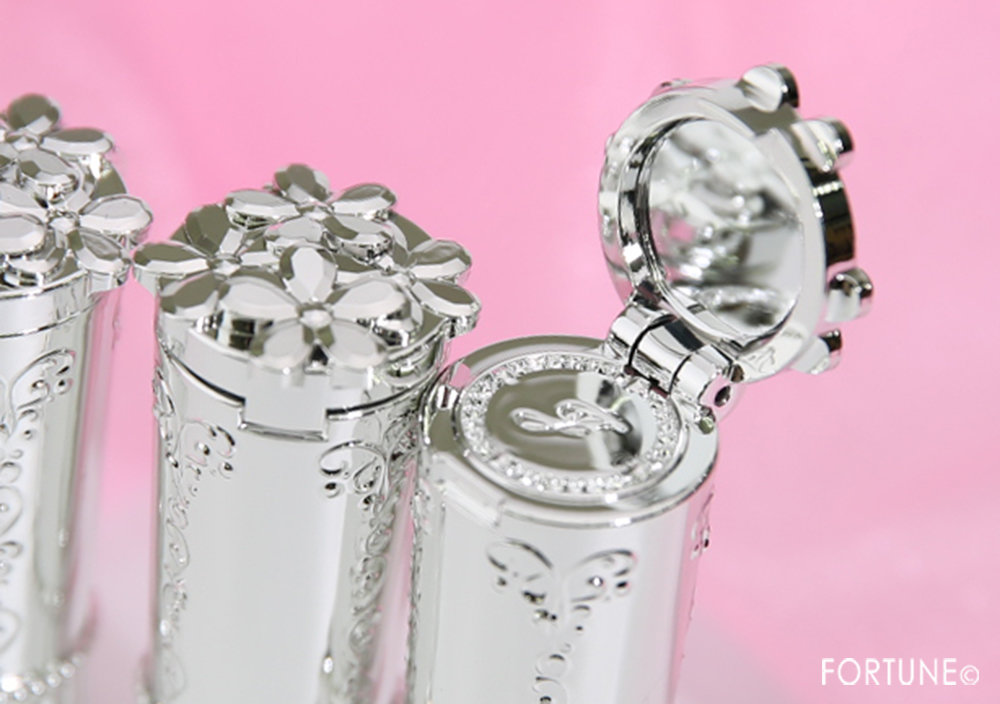 画像：ジルスチュアート リップブロッサム