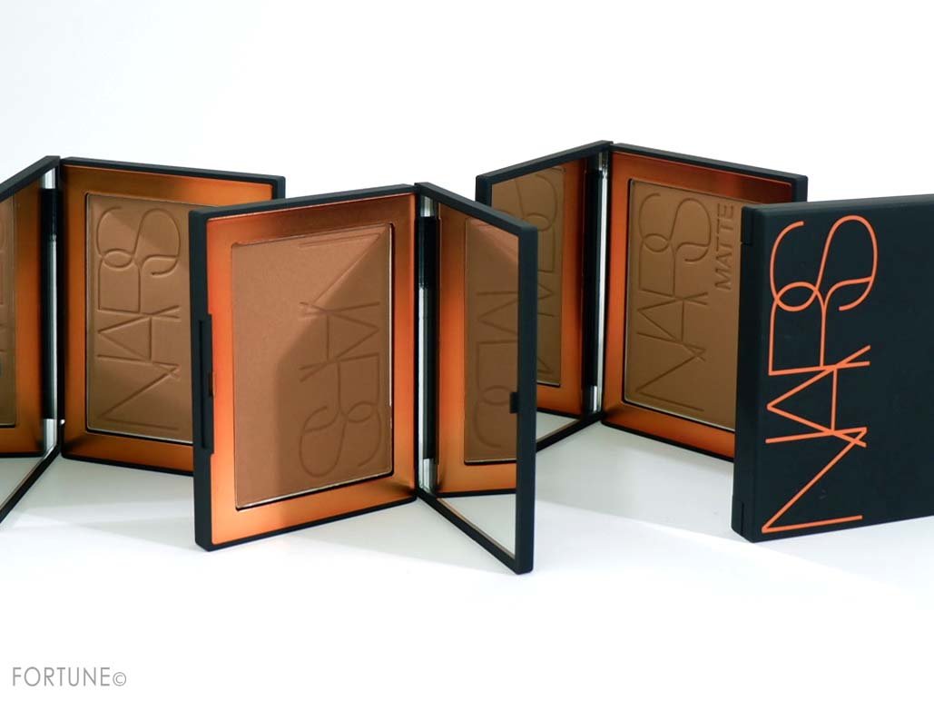 NARS《2020夏 新作》BRONZING COLLECTION 「ブロンズパウダー」「マットブロンズパウダー」