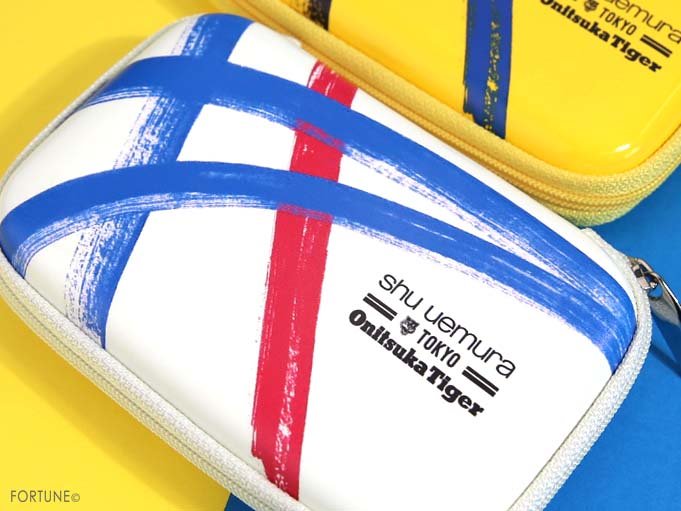 画像：シュウ ウエムラ × オニツカタイガー「ビヨンド ザ リミット アイパレット」「セット ザ モーション アイパレット」