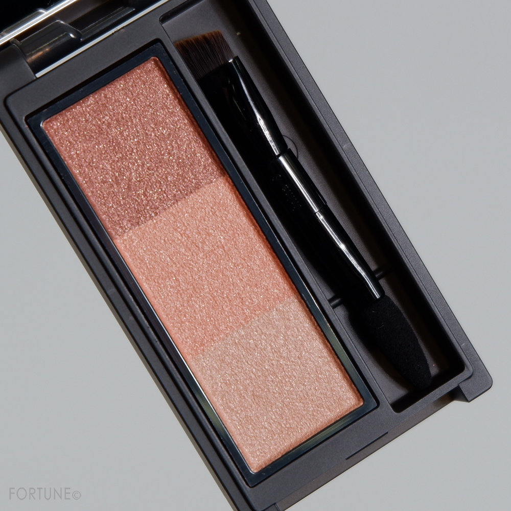 セルヴォーク インディケイト アイブロウパウダー