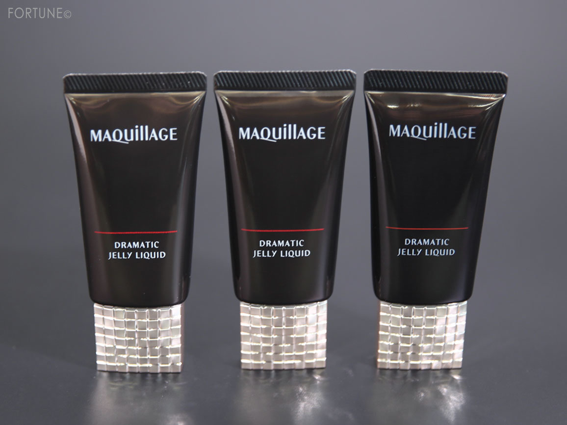 画像：MAQuillAGE（マキアージュ）「ドラマティックジェリーリキッド」全7色