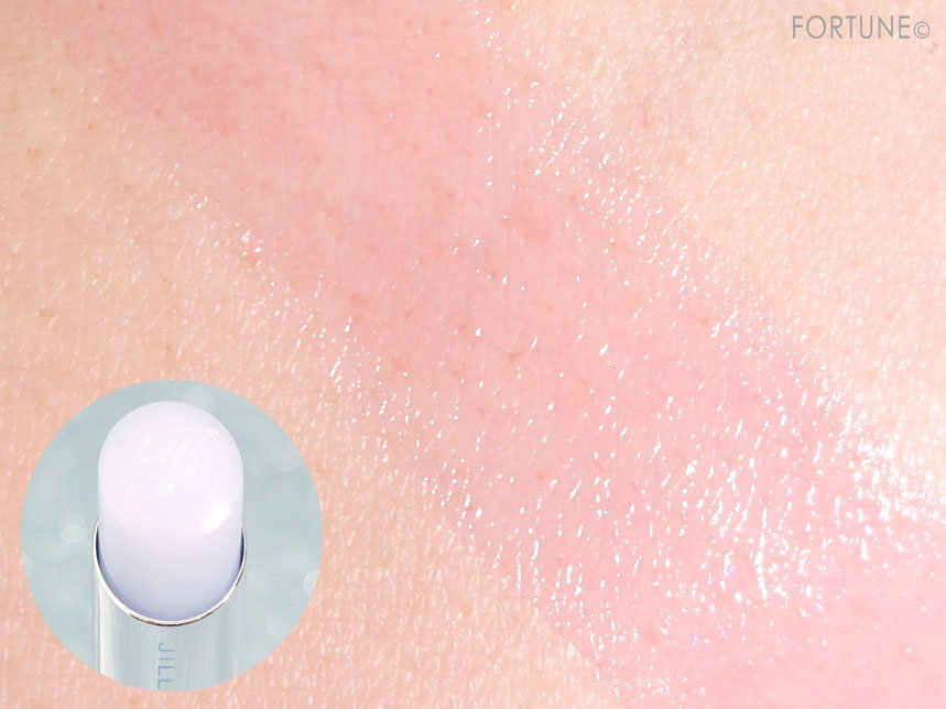 画像：「ジルスチュアート　サムシングピュアブルー　マイリップス」