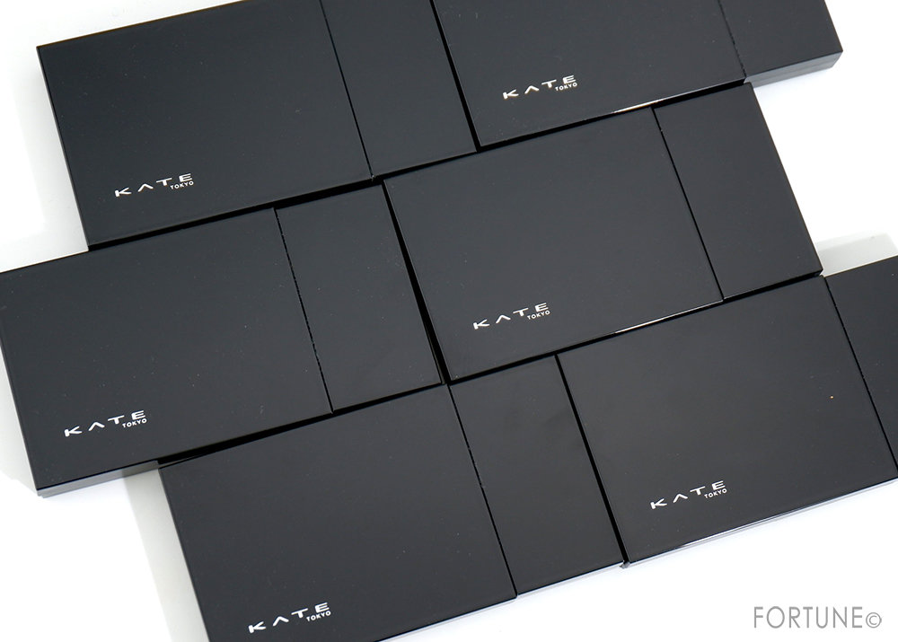 画像：KATE（ケイト）スキンカバーフィルターファンデーション