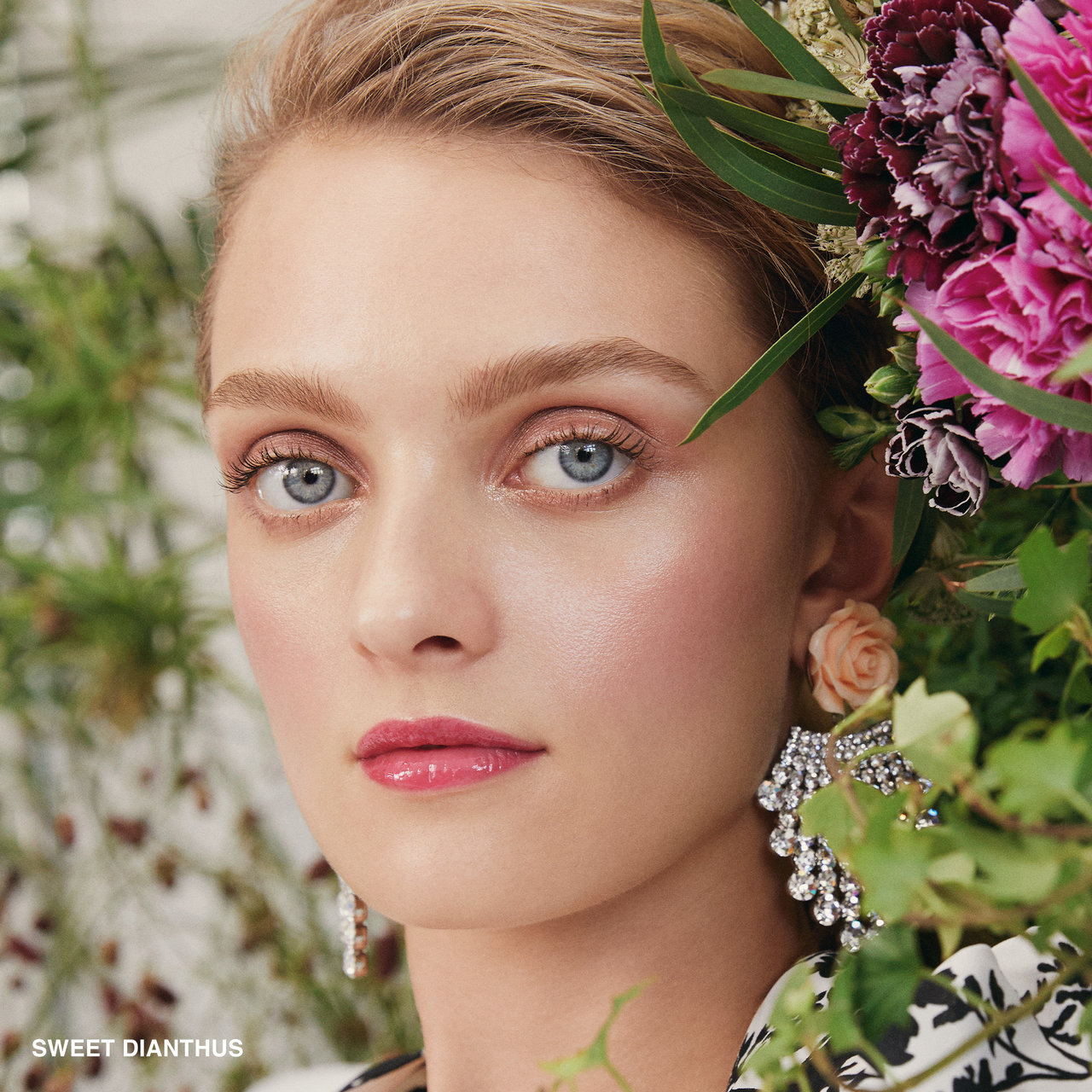 BOBBI BROWN(ボビイ ブラウン)×フラワー ガール NYC コレクション