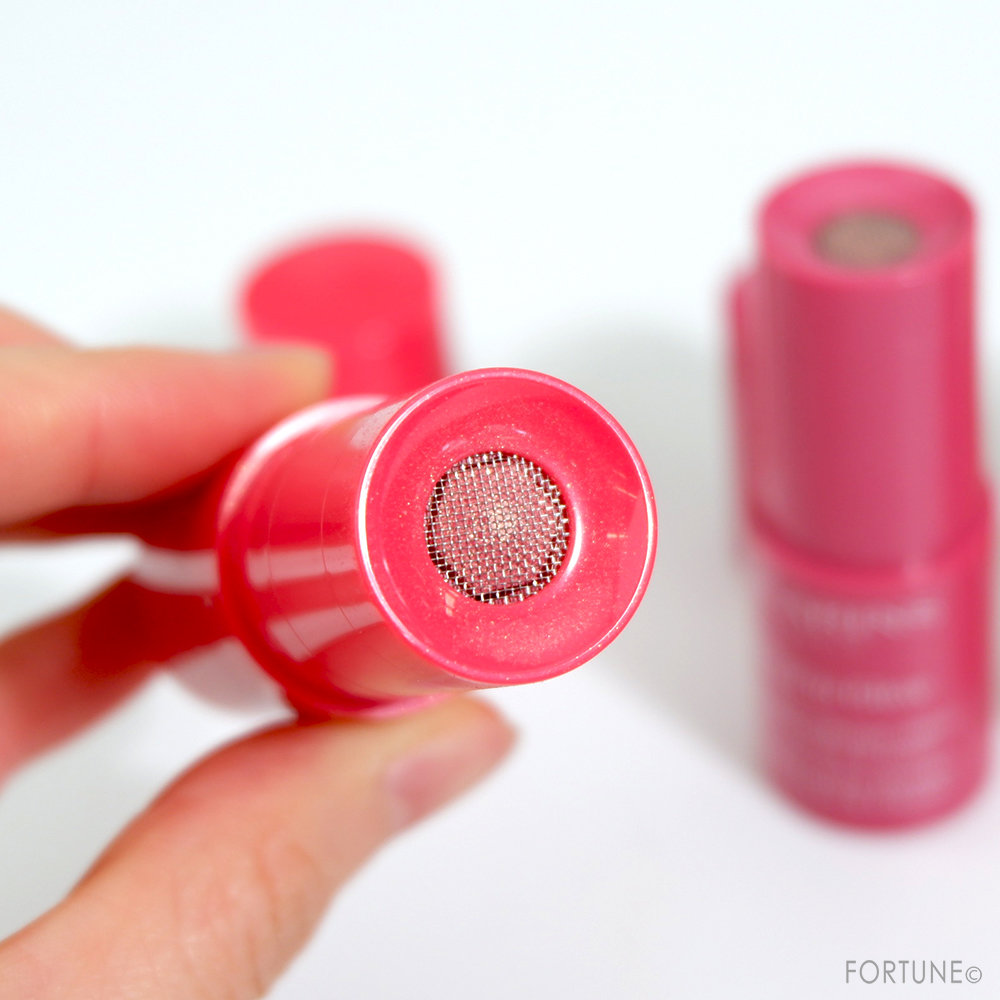 CLARINS(クラランス)/ツイスト＆グロー パウダースティック 全3色