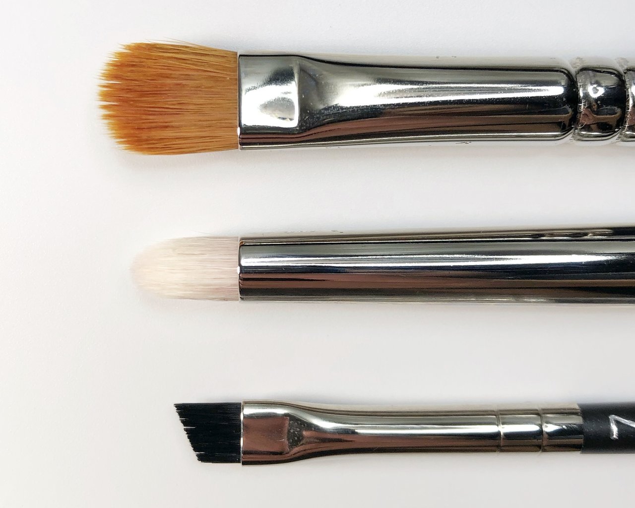 M･A･C(マック)「#242S シェーダーブラシ」「#219S ペンシルブラシ」「#208S アングルドブロウブラシ」
