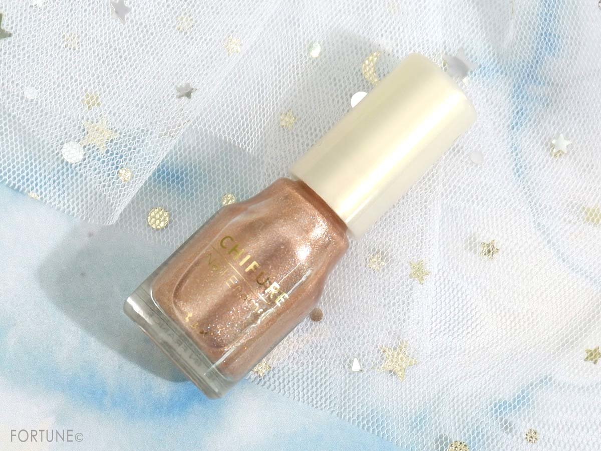 画像：ちふれ「ネイル エナメル」601 ベージュ系パール