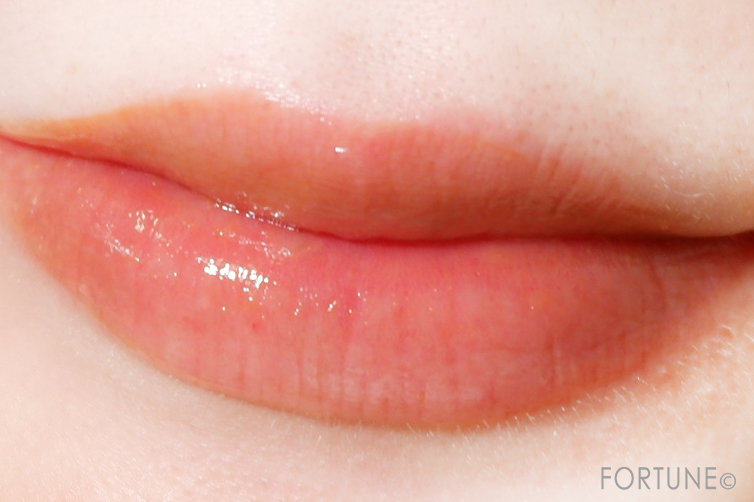 SHIRO(シロ)  商品名：エッセンスリップオイルカラー