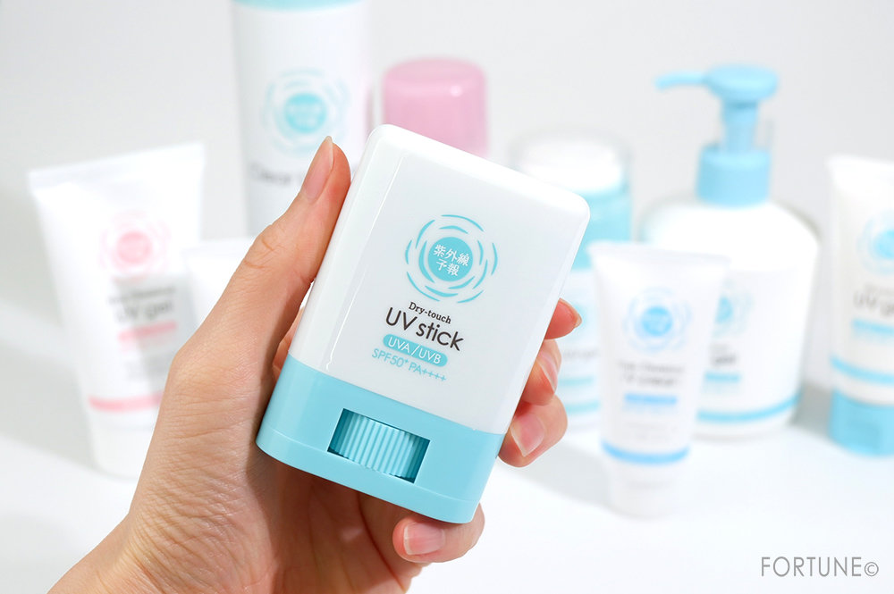 石澤研究所「紫外線予報　さらさらUVスティック」