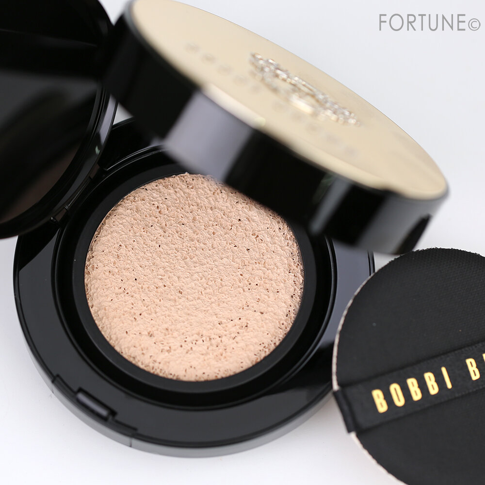 ボビイ ブラウン(BOBBI BROWN)/インテンシブ スキン セラム クッション ファンデーション SPF40(PA++++)