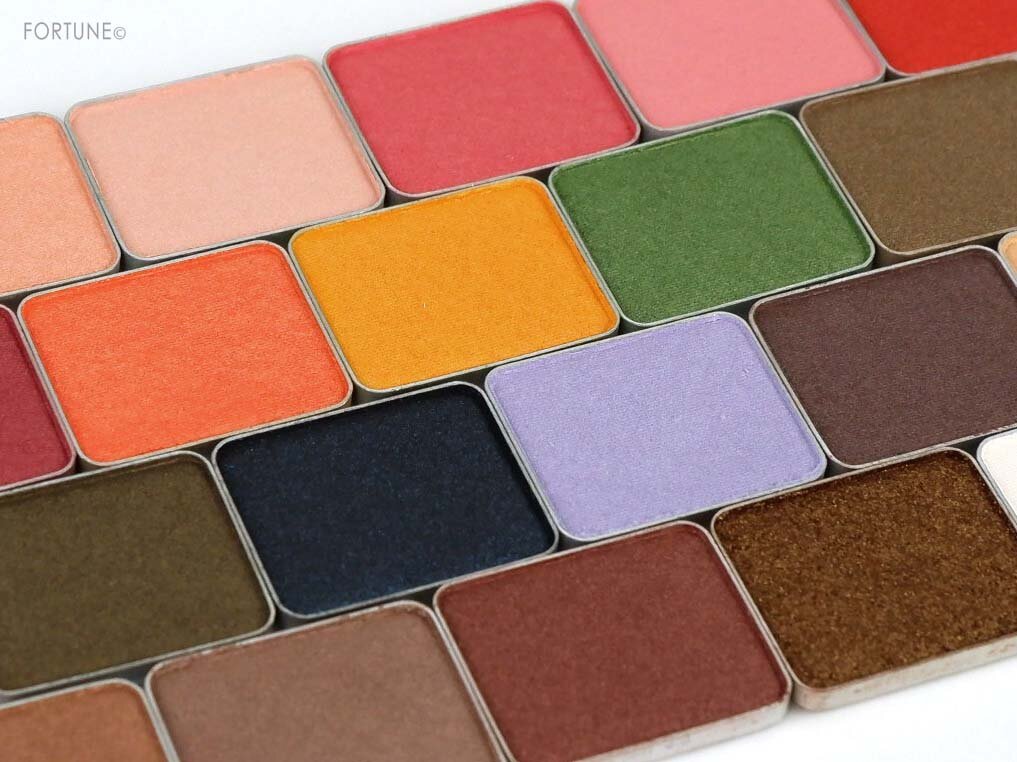 シュウ ウエムラ(shu uemura)/プレスド アイシャドー P イリデッセントパール