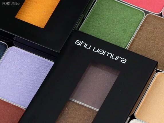 シュウ ウエムラ(shu uemura)/プレスド アイシャドー P イリデッセントパール