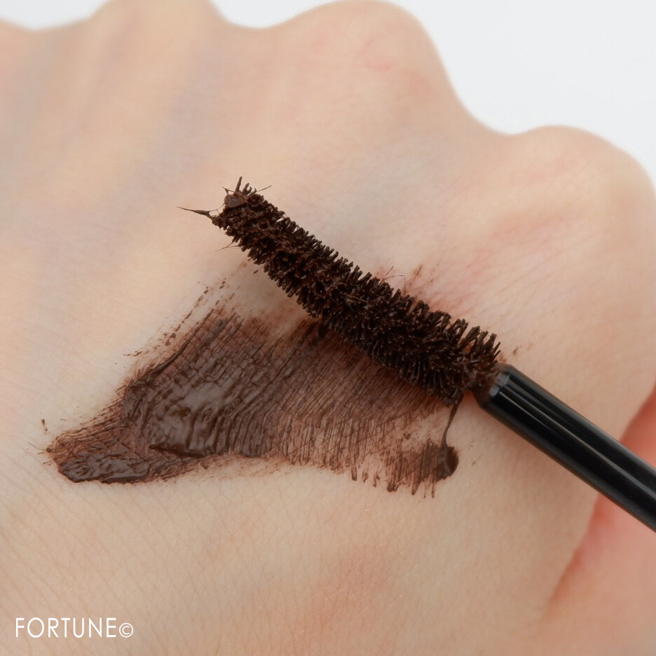 画像：KATE（ケイト）「ラッシュフォーマー（ロング）ブラウン」