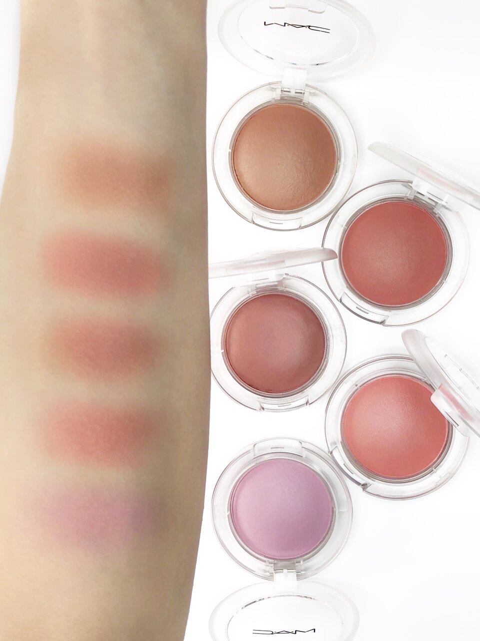 M·A·C（マック）グロー プレイ ブラッシュ