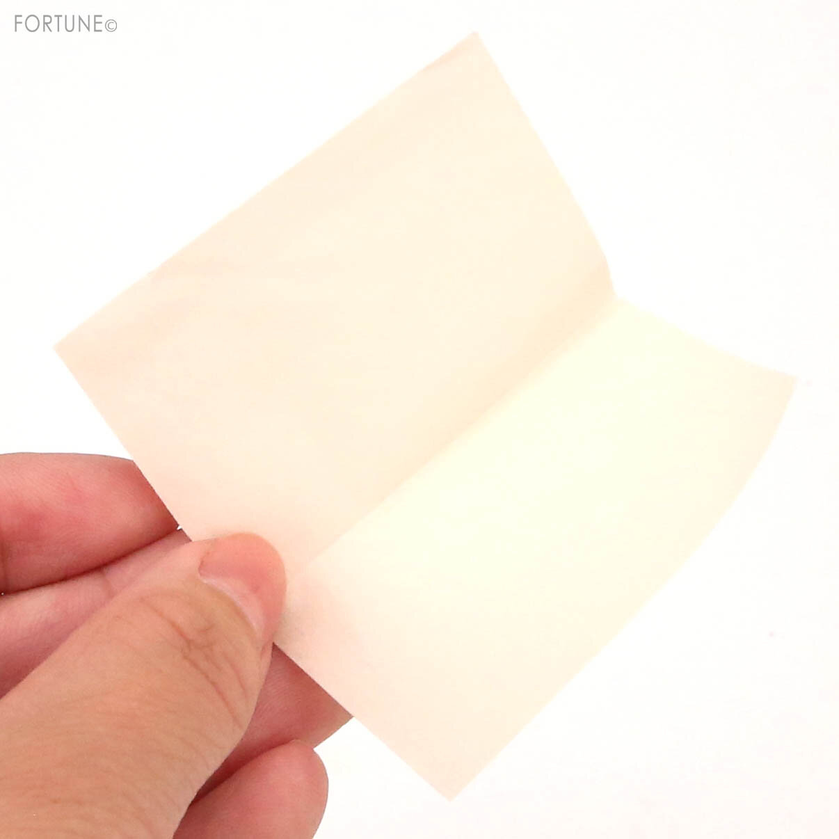 画像：無印良品「紙おしろい （新）60枚入・オークル」