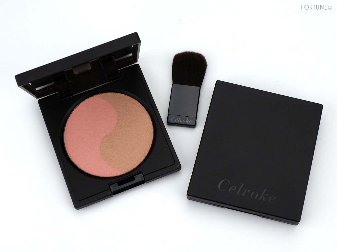 画像：Celvoke（セルヴォーク）「カムフィー ブラッシュ」新2種