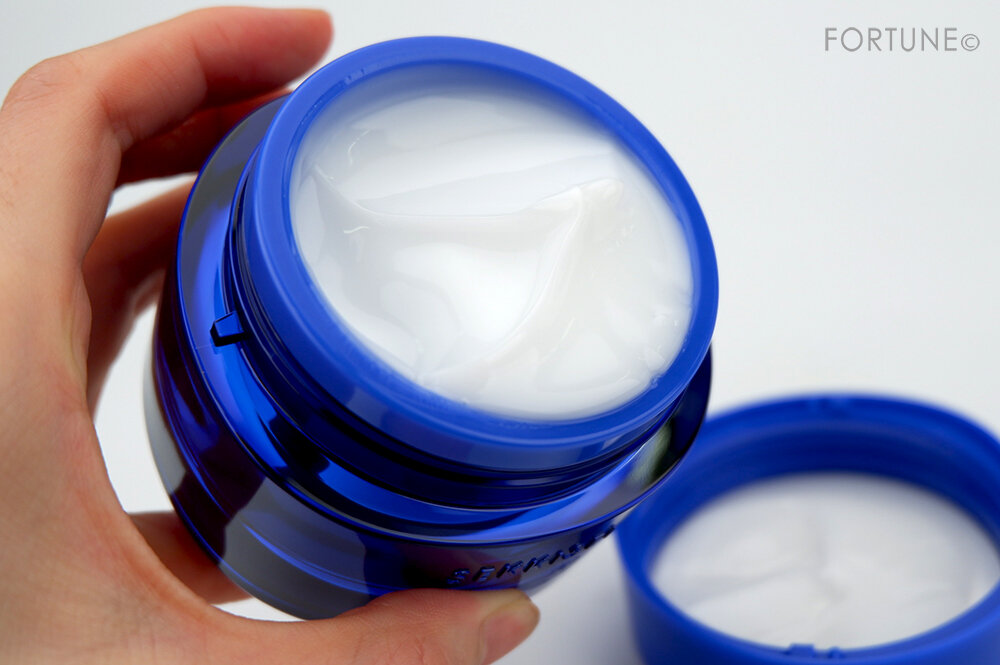 株式会社コーセー ／雪肌精 クリアウェルネス／ハイドレイティング ジェル 〈美容ジェルクリーム〉