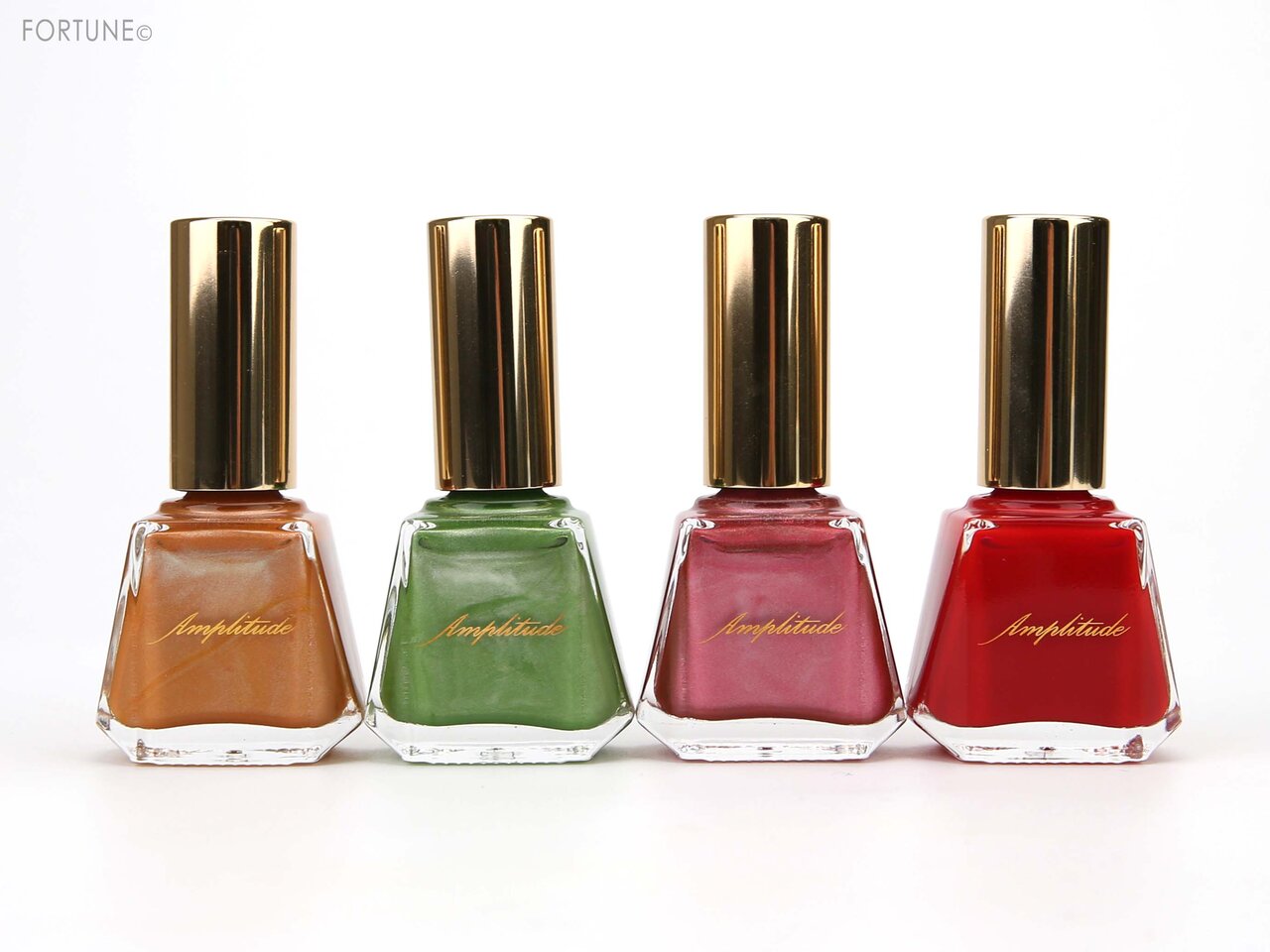 画像：Amplitude(アンプリチュード)『コンスピキュアス ネイルカラー』新色