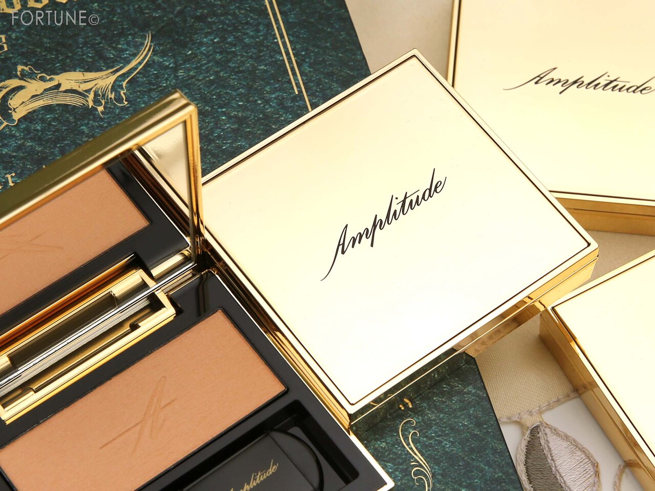 《2020年秋冬新作》アンプリチュード「Amplitude コンスピキュアス モノチークス」全4色