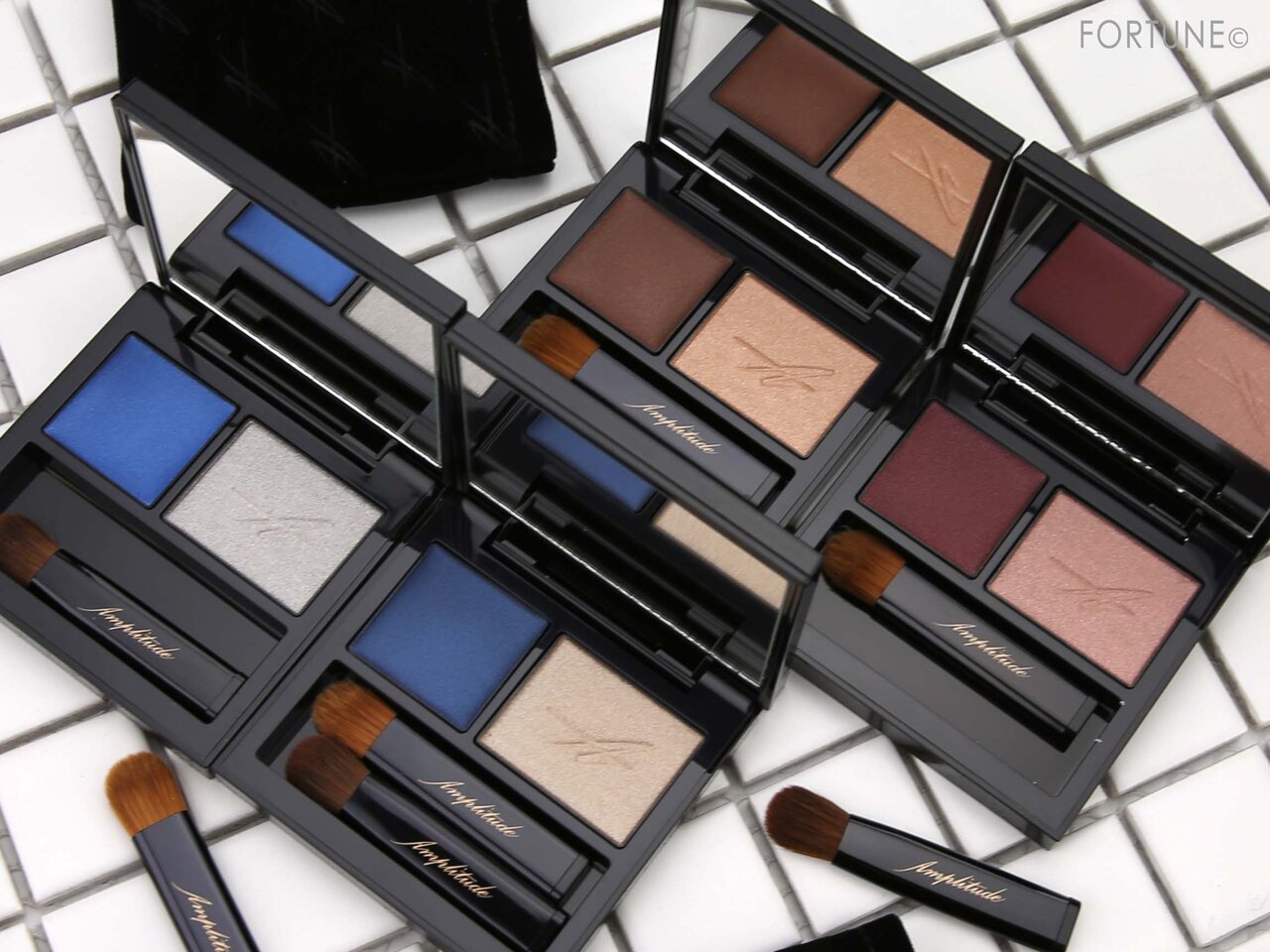 《2020年秋冬コレクション》アンプリチュード「Amplitude コンスピキュアス ダブルアイズ」新色4色